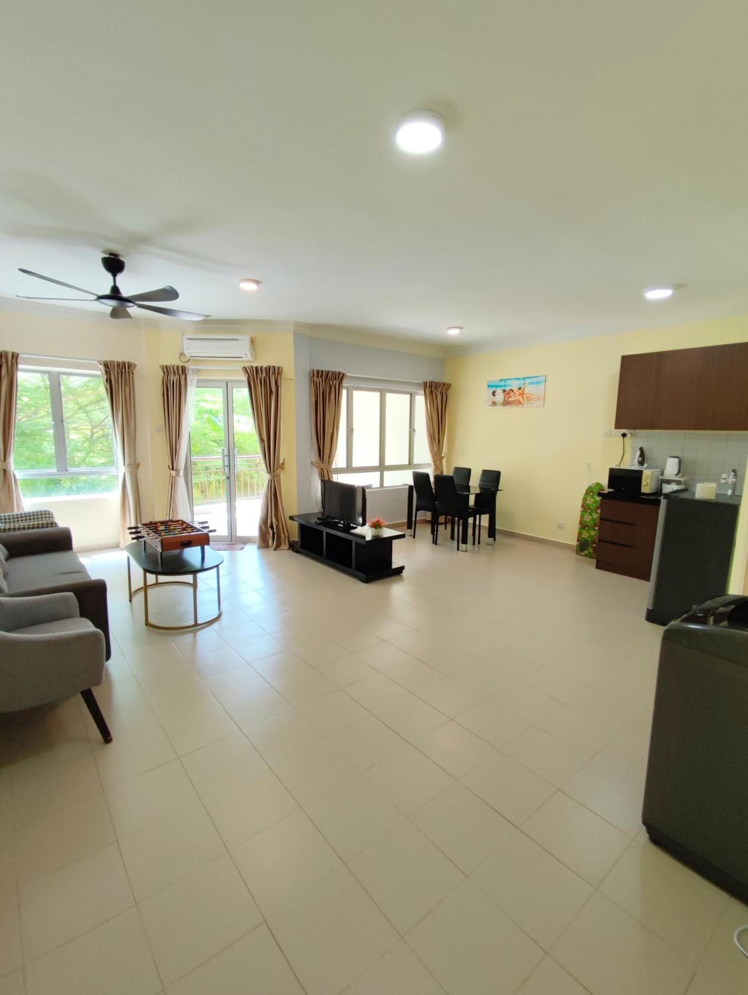 Jojo Homestay Tiara Residence Desaru Extérieur photo